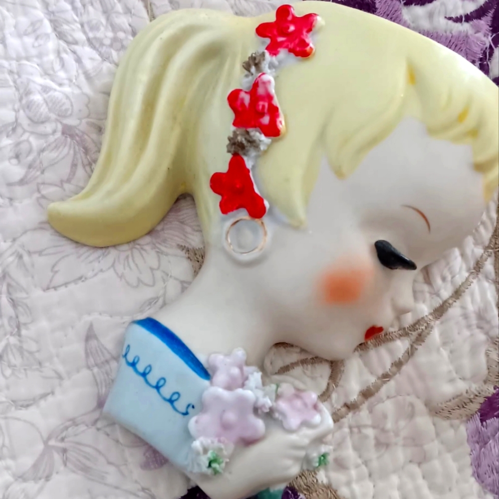 Vintage Mini Girl Head Ponytail Wall Pocket Eyelashes Japan